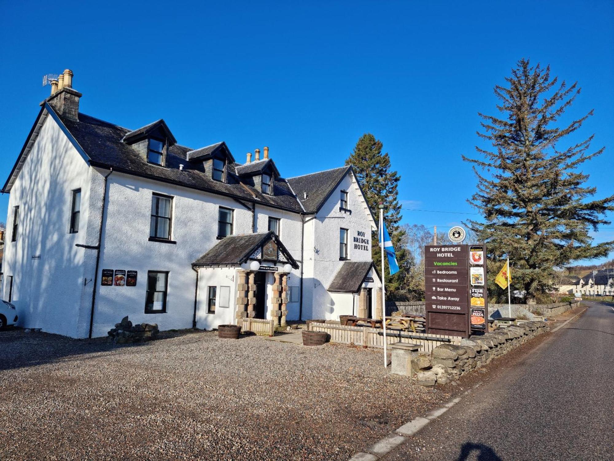 Roy Bridge Hotel フォート・ウィリアム エクステリア 写真